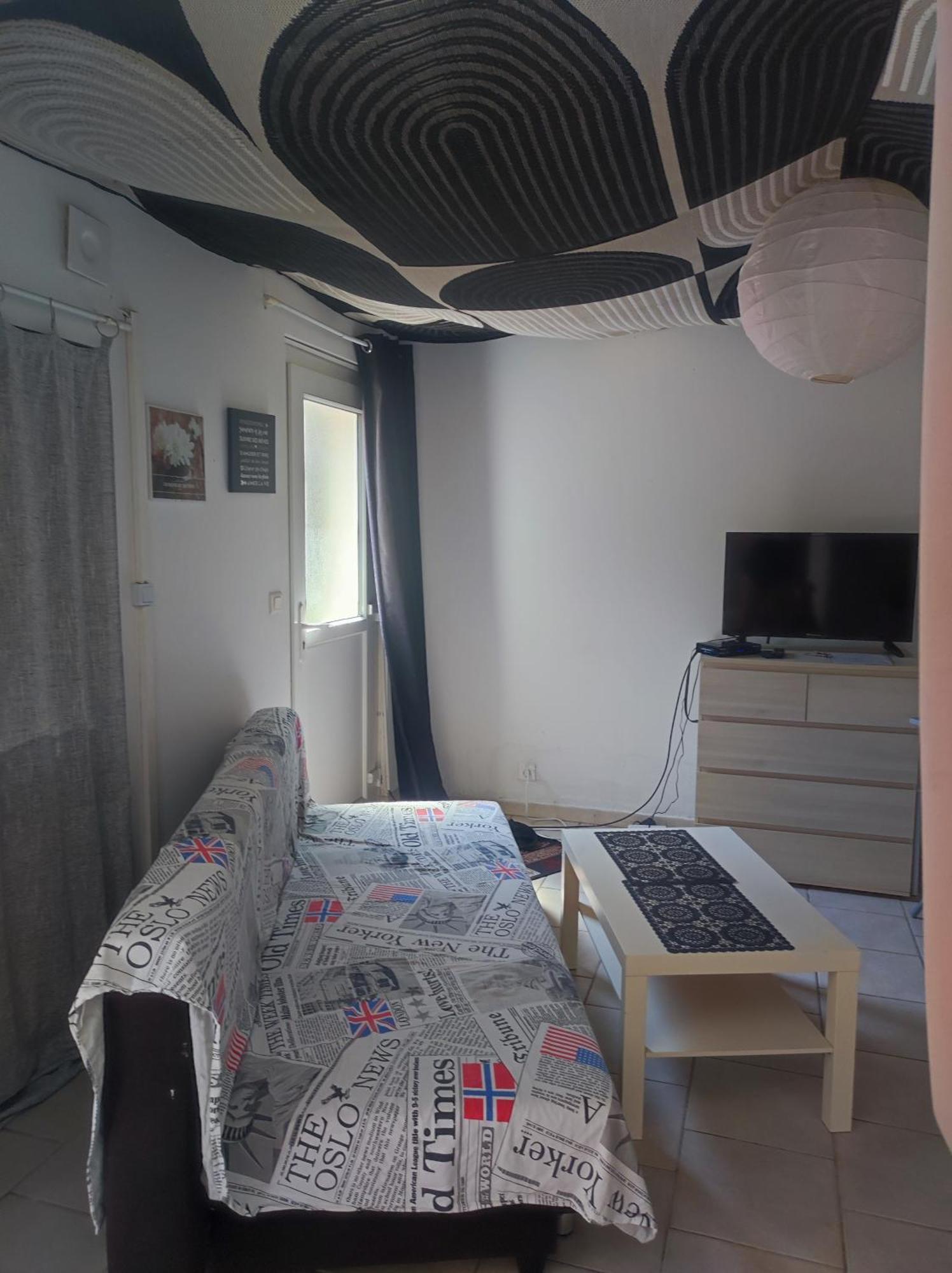 Ingrid Mary Leilighet Nîmes Rom bilde